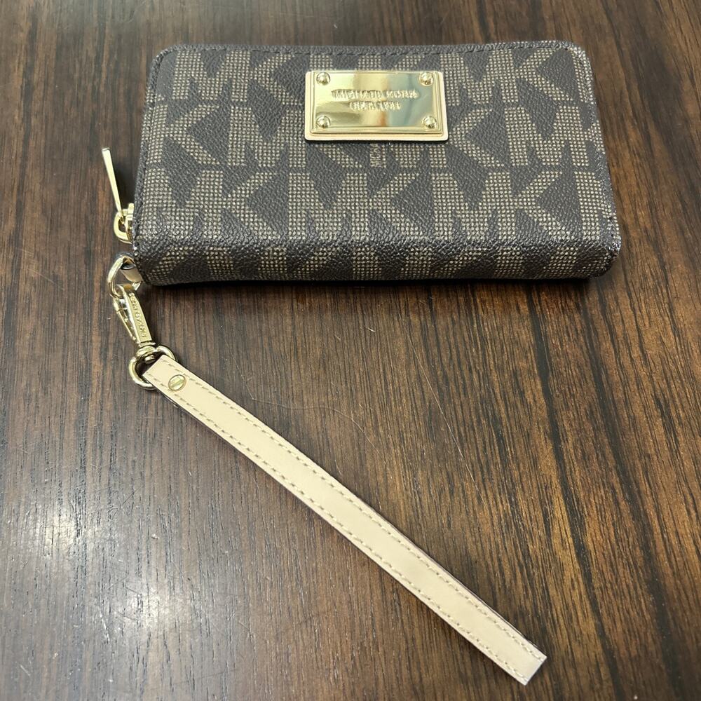 MICHAEL KORS MK Logo Brown Zip Clutch Continental Wallet Jet Set Wristlet